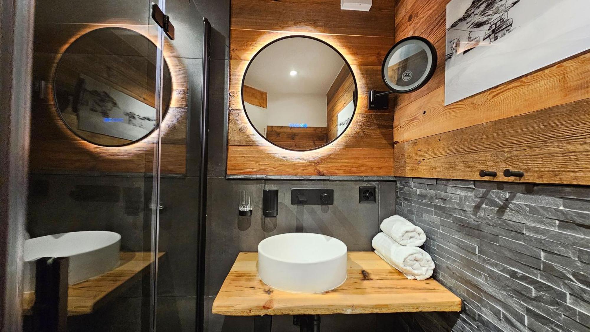 Mattertal Lodge Embd Εξωτερικό φωτογραφία